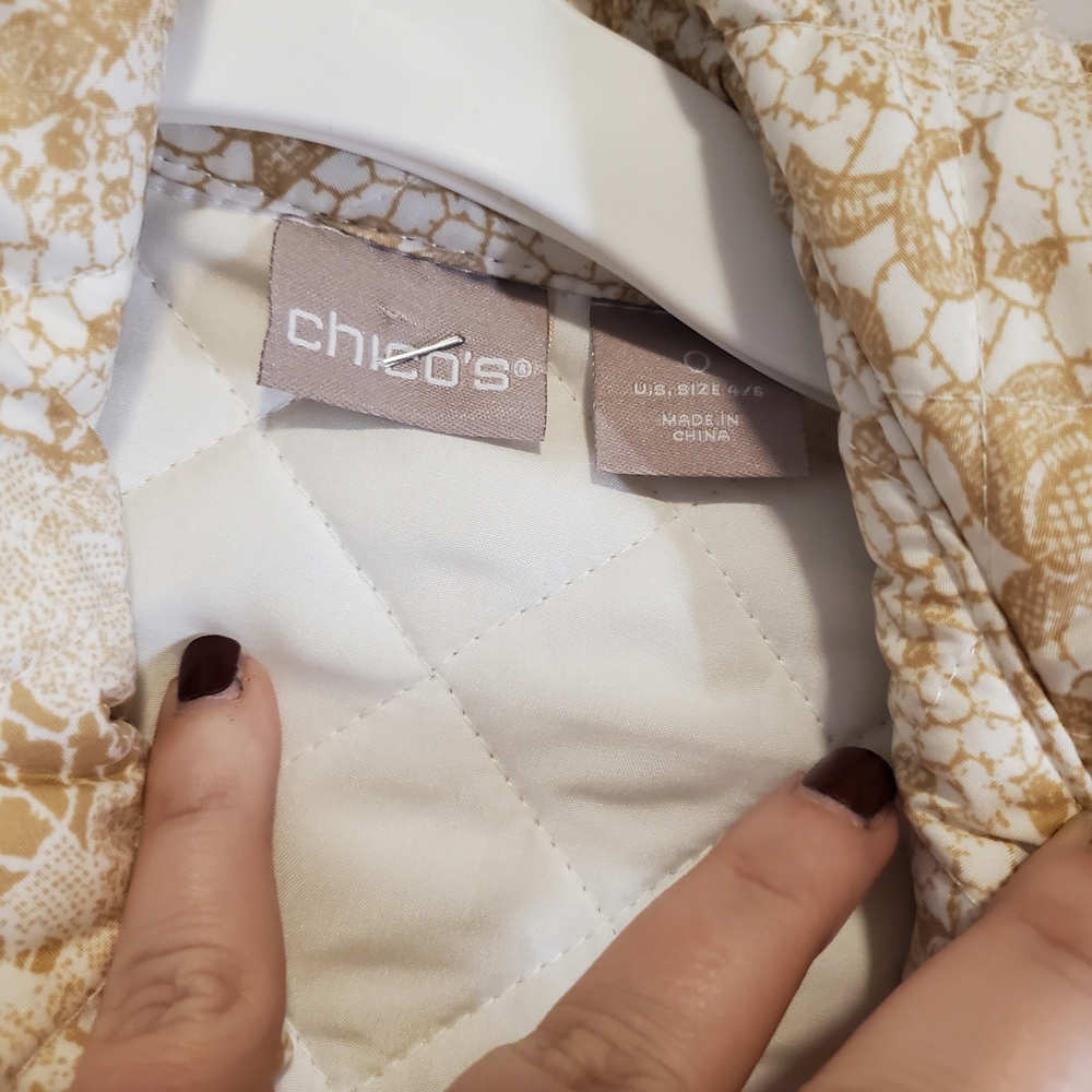 Chico's Beige Patterned Quilted Jacket - image 3